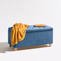 Pouf quadrato in velluto, colore blu